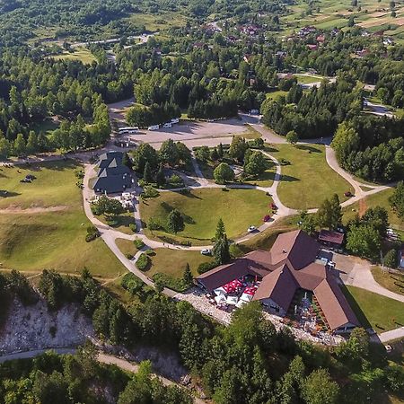 Bungalows Korana - Campsite Korana Селище Дрежницько Екстер'єр фото