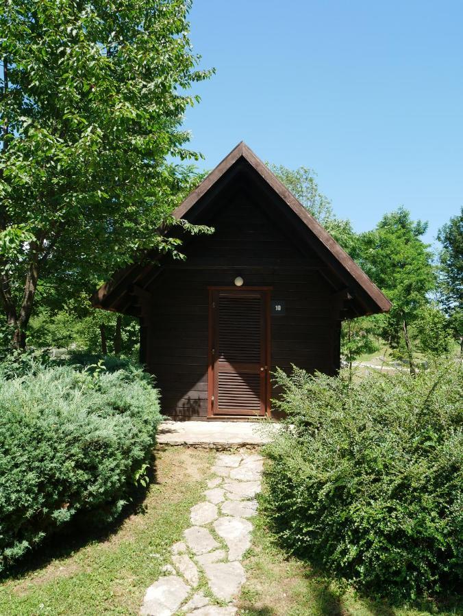 Bungalows Korana - Campsite Korana Селище Дрежницько Екстер'єр фото